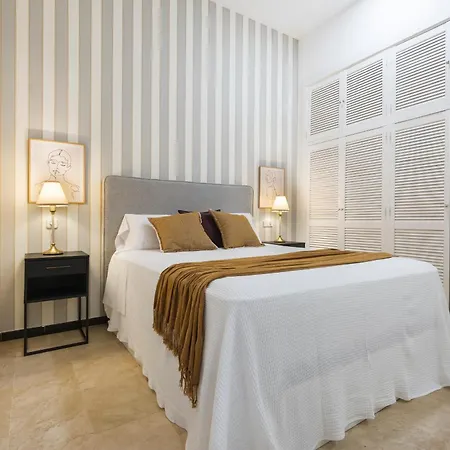 Avanti Cartuja Apartamento *